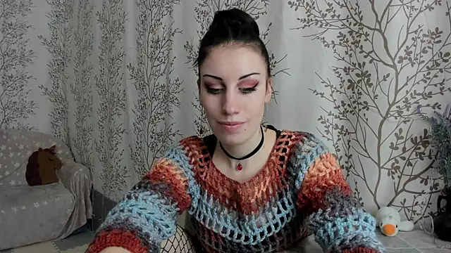 Mary0Lou online show from 8, 12, 2024