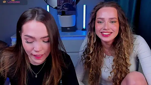 Evia r0se online show from 14, 4, 2026