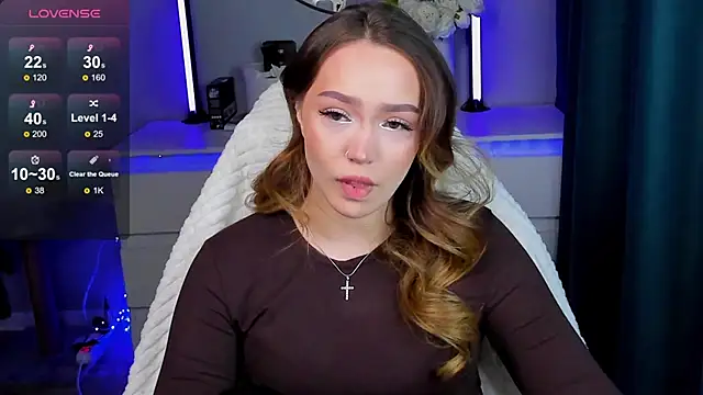 Snapshot of Evia_r0se chatting on 14, 11, 2025 Evia r0se online show from 14, 11, 2025