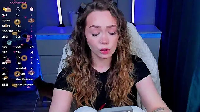 Evia r0se online show from 15, 2, 2026