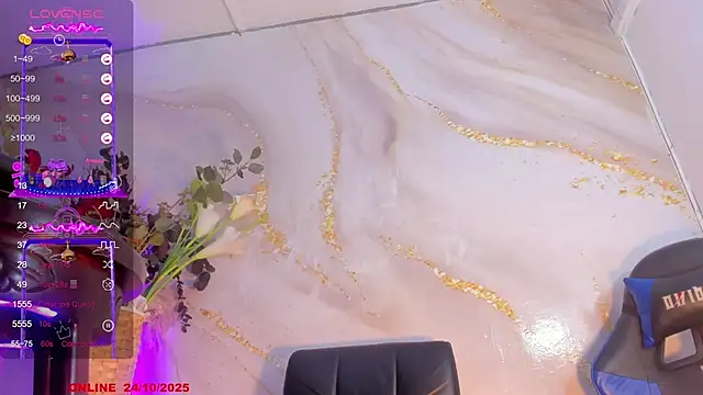 Snapshot of Naughty_Lizeth chatting on 24, 10, 2025 Naughty Lizeth online show from 24, 10, 2025