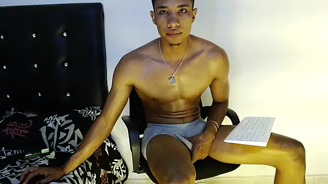 Snapshot of JacksonCooper1 chatting on 25, 1, 2025 JacksonCooper1 online show from 25, 1, 2025