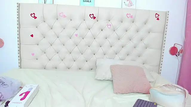 Kim Eli online show from 7, 3, 2025