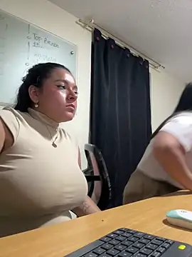 Snapshot of Catherine_summer1 chatting on 13, 1, 2025 Catherine summer1 online show from 13, 1, 2025