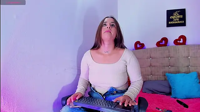 Snapshot of Catherine_summer1 chatting on 16, 11, 2025 Catherine summer1 online show from 16, 11, 2025