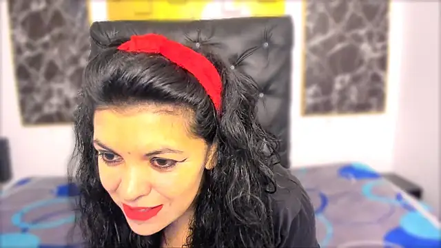 scarlett w0lf online show from 22, 10, 2025