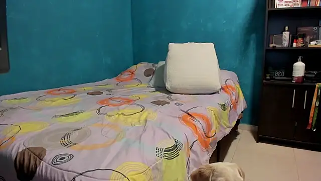 peanut tangerine online show from 20, 11, 2025