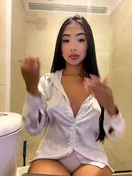 SOPHIACANDY19  online show from 23, 9, 2025
