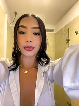 SOPHIACANDY19  online show from 12, 11, 2025