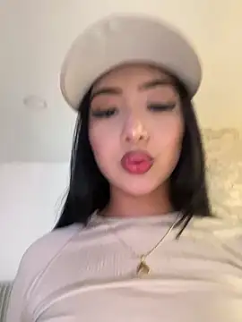 SOPHIACANDY19  online show from 9, 5, 2026