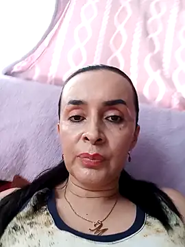 Samantha Sullivan  online show from 6, 10, 2025