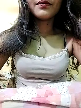 MISSQUEEN48 online show from 15, 2, 2026