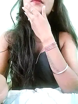 MISSQUEEN48 online show from 23, 2, 2025