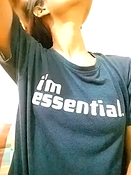 MISSQUEEN48 online show from 8, 3, 2026