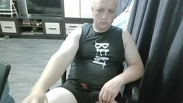 Snapshot of gamblingbum chatting on 10, 6, 2026 gamblingbum online show from 10, 6, 2026