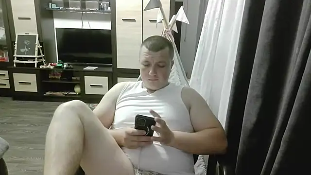 Snapshot of gamblingbum chatting on 19, 6, 2026 gamblingbum online show from 19, 6, 2026