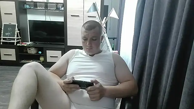 Snapshot of gamblingbum chatting on 15, 6, 2026 gamblingbum online show from 15, 6, 2026