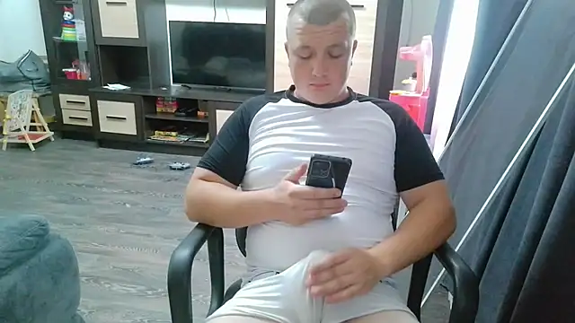 Snapshot of gamblingbum chatting on 6, 7, 2026 gamblingbum online show from 6, 7, 2026