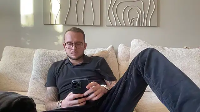 thehornyguy97 online show from 20, 12, 2025