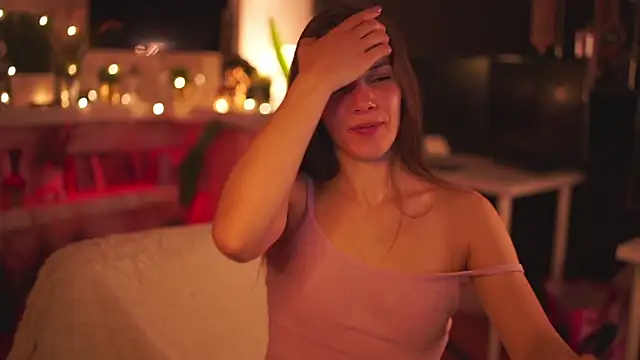 StephanieNeeson online show from 30, 1, 2025