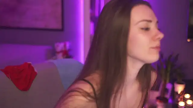 StephanieNeeson online show from 26, 12, 2024