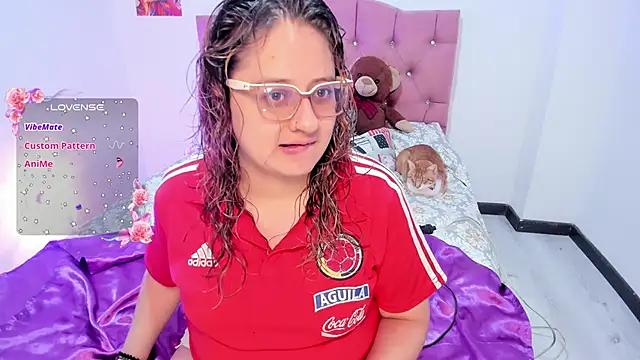 AnnieBigBoobs online show from 15, 11, 2025