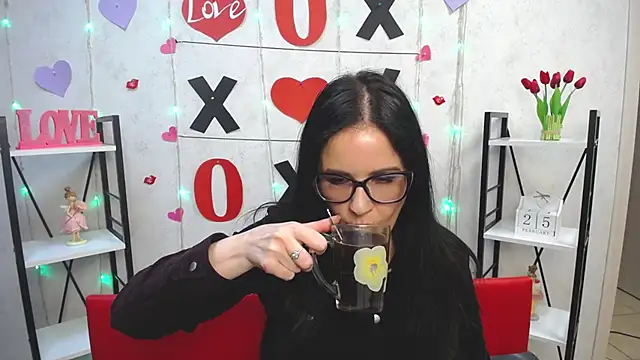 TayaBoret online show from 26, 2, 2025