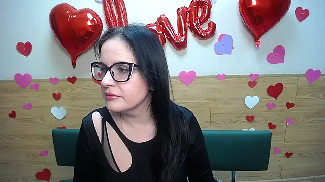 TayaBoret online show from 15, 2, 2025