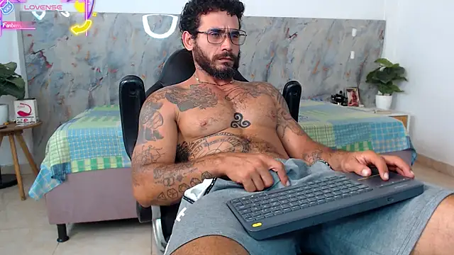 Snapshot of hanz_col chatting on 23, 5, 2026 hanz col online show from 23, 5, 2026