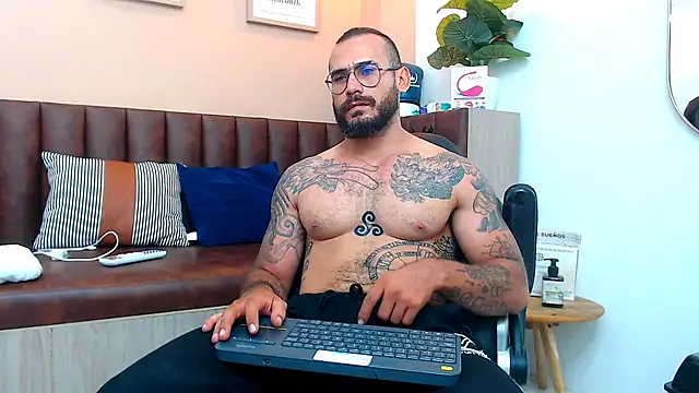 hanz col online show from 17, 3, 2025
