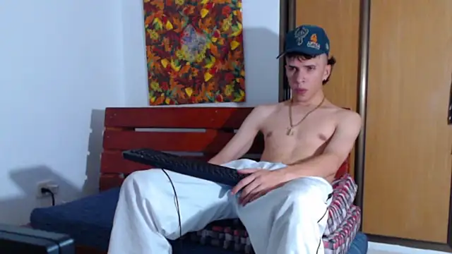 Keeny16 online show from 16, 1, 2025