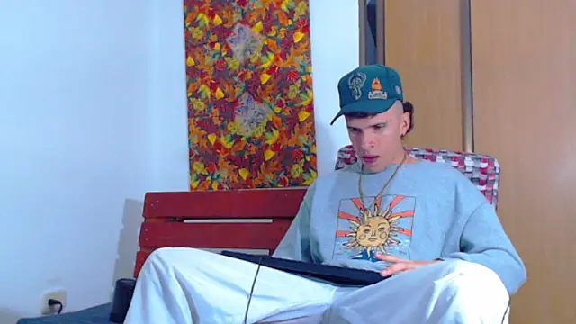 Keeny16 online show from 19, 12, 2024