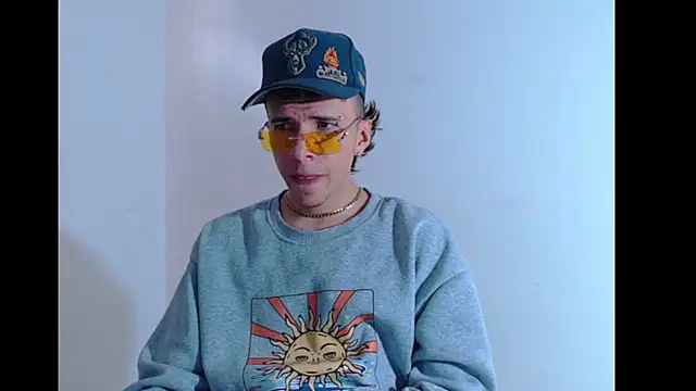 Keeny16 online show from 7, 12, 2024