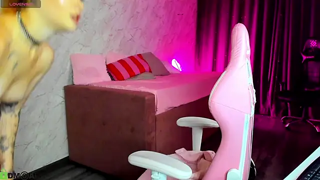 Kira yoon online show from 21, 10, 2025