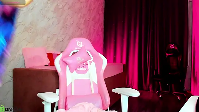 Kira yoon online show from 22, 10, 2025