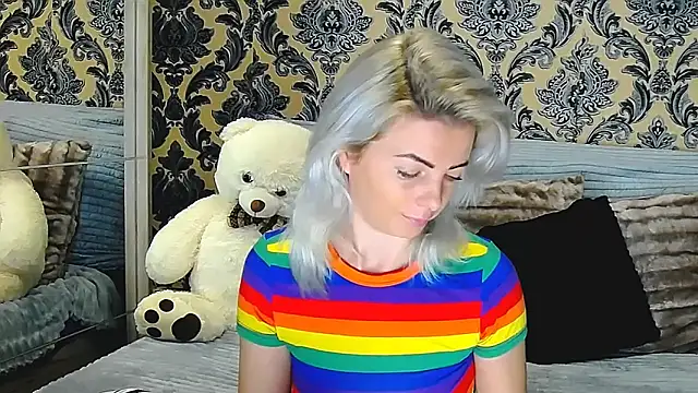 Aly girl1 online show from 1, 3, 2025