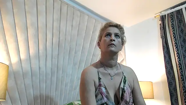 Jade squirtt online show from 31, 10, 2025