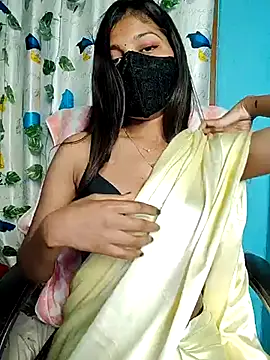 Reena Singh53 online show from 22, 2, 2025