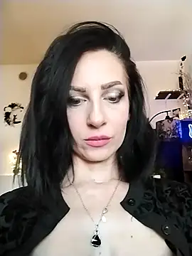 dahlia 82 online show from 10, 7, 2026