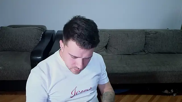 Snapshot of JohnnyStepBro chatting on 25, 10, 2025 JohnnyStepBro online show from 25, 10, 2025