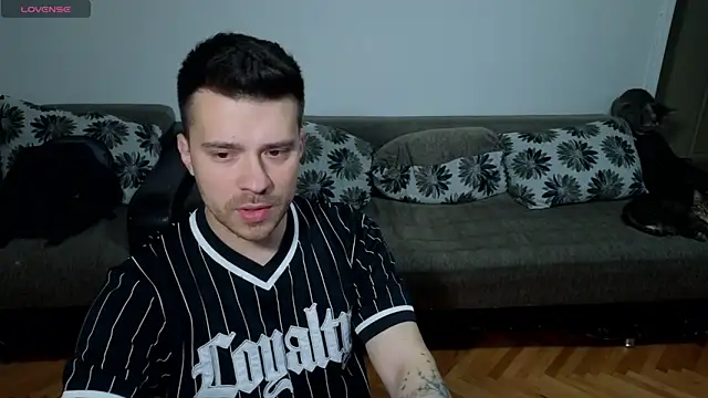 JohnnyStepBro online show from 21, 4, 2026