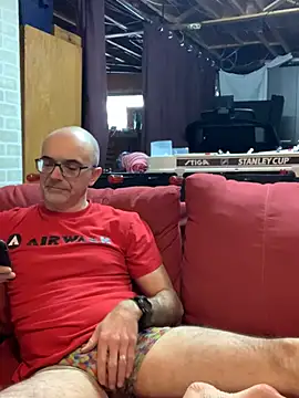 Snapshot of MaxVain chatting on 22, 2, 2025 MaxVain online show from 22, 2, 2025