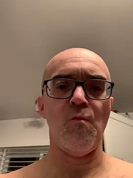 Snapshot of MaxVain chatting on 7, 12, 2024 MaxVain online show from 7, 12, 2024