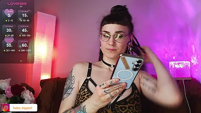 FoxRineHelen online show from 22, 2, 2026