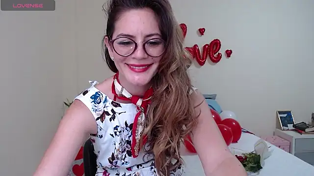 Snapshot of Hanny_24 chatting on 14, 2, 2025 Hanny 24 online show from 14, 2, 2025