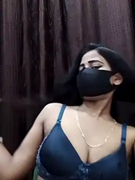 Lalisa sexy online show from 20, 2, 2026