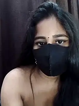 Lalisa sexy online show from 24, 7, 2026