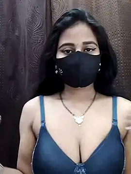 Lalisa sexy online show from 21, 4, 2026