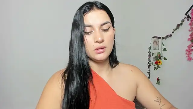 Emic  online show from 29, 10, 2025