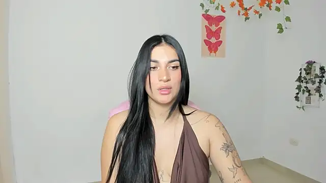 Emic  online show from 11, 4, 2026